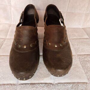 Dansko Heels Brown Size 40